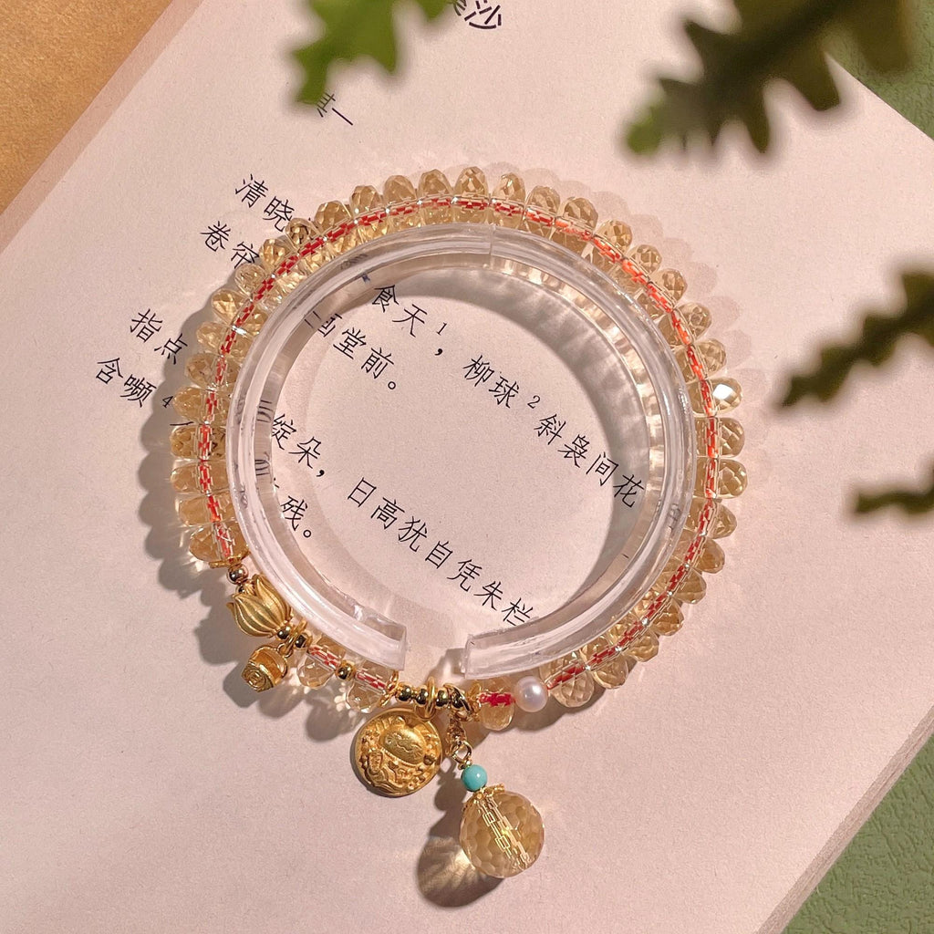 Faceted Crystal Strand with Lucky Cat Pendant (Copy)